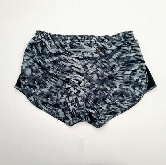 Nike Dri-Fit Running Shorts Size Small - Picture 2 of 7